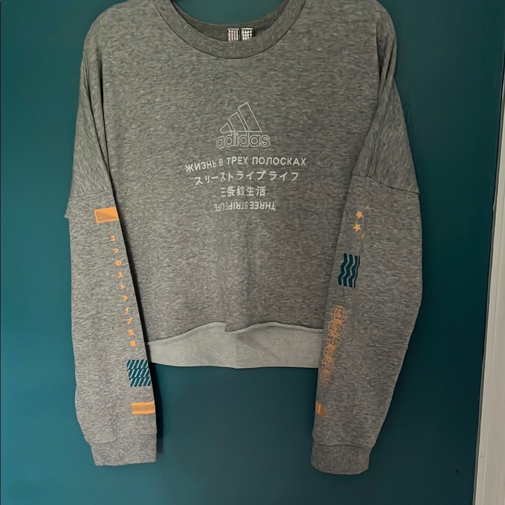 Adidas Gray Heather Crew Neck Sweater with Graphic Details